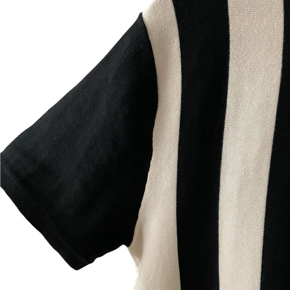 D&F Studio Artistry Striped Top Size M - Picture 2 of 7